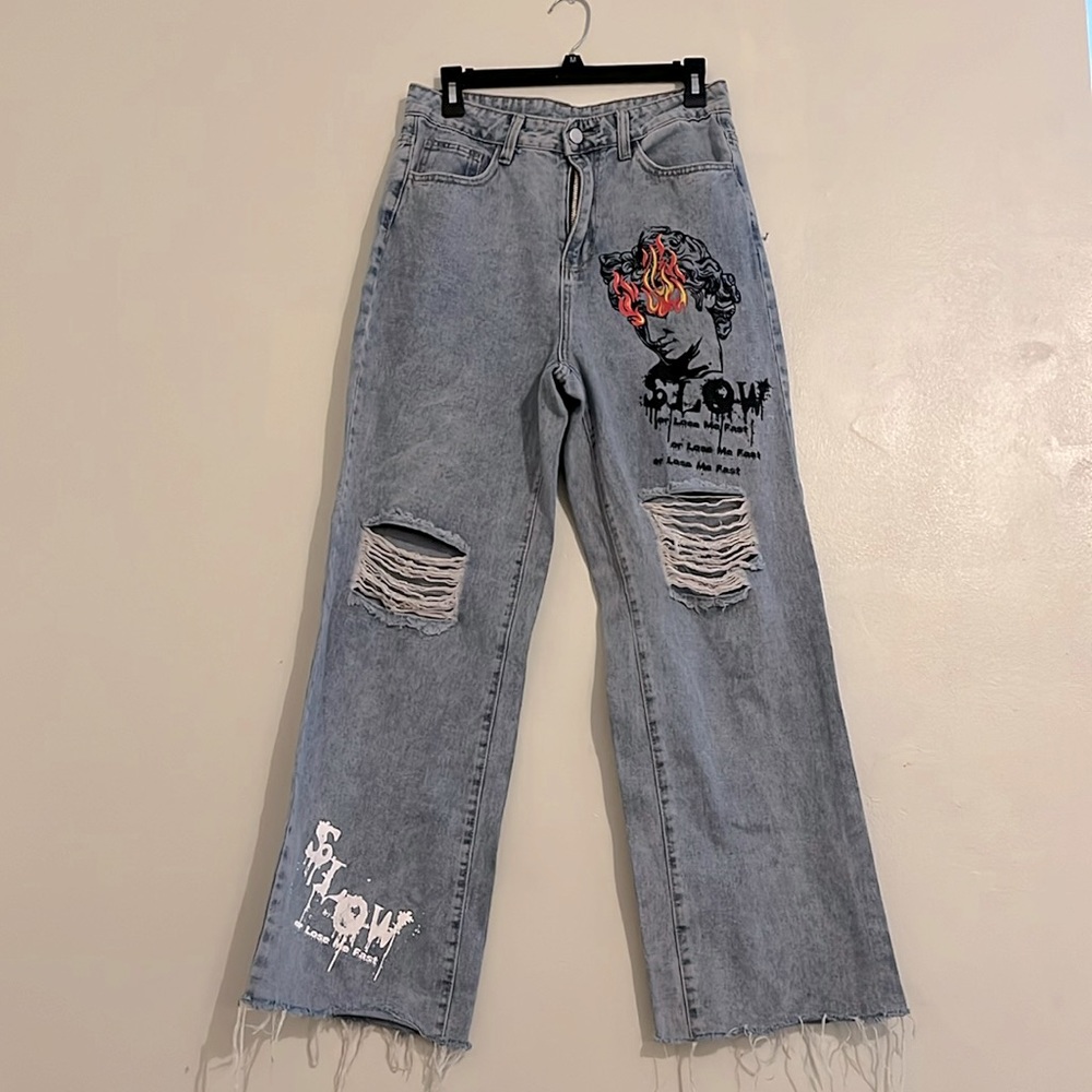 Wid legged jeans purchased off SHEIN but in good quality  good condition